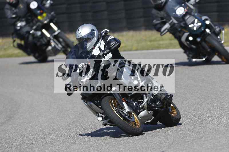 /01 02.04.2026 MAZ ADR/Gruppe rot/27